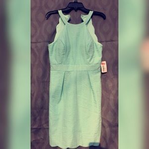 Beautiful green fitted dress size 7 in juniors